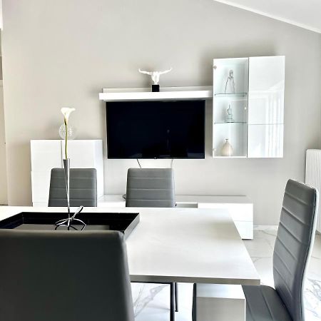 Donnino Apartments Фиденца Экстерьер фото